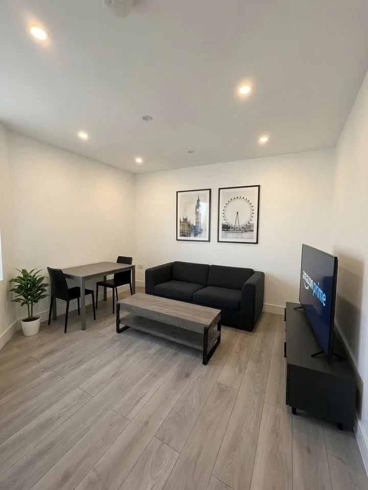Flat Amhurst Road in Greater London