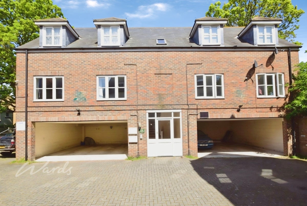 Flat Canterbury Road in Thanet