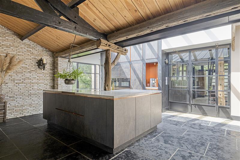 Vrijstaande woning te koop: Oosterwijzend 44, Nibbixwoud