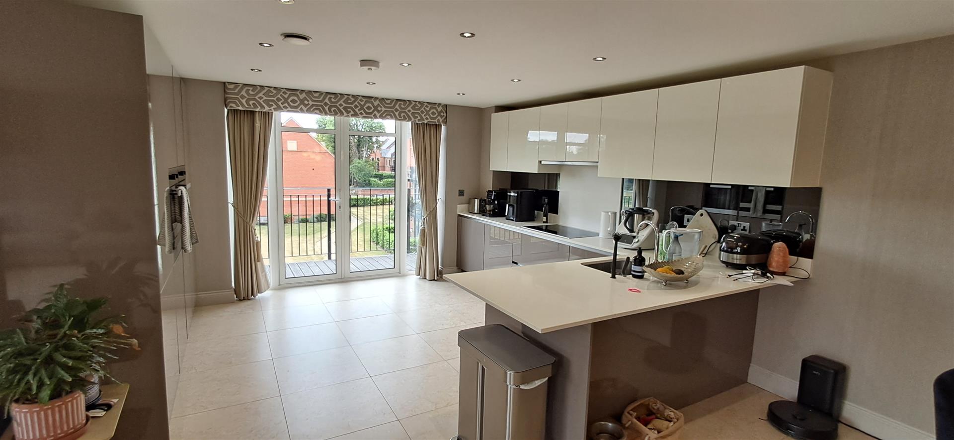 Flat Marlborough Drive in Hertsmere