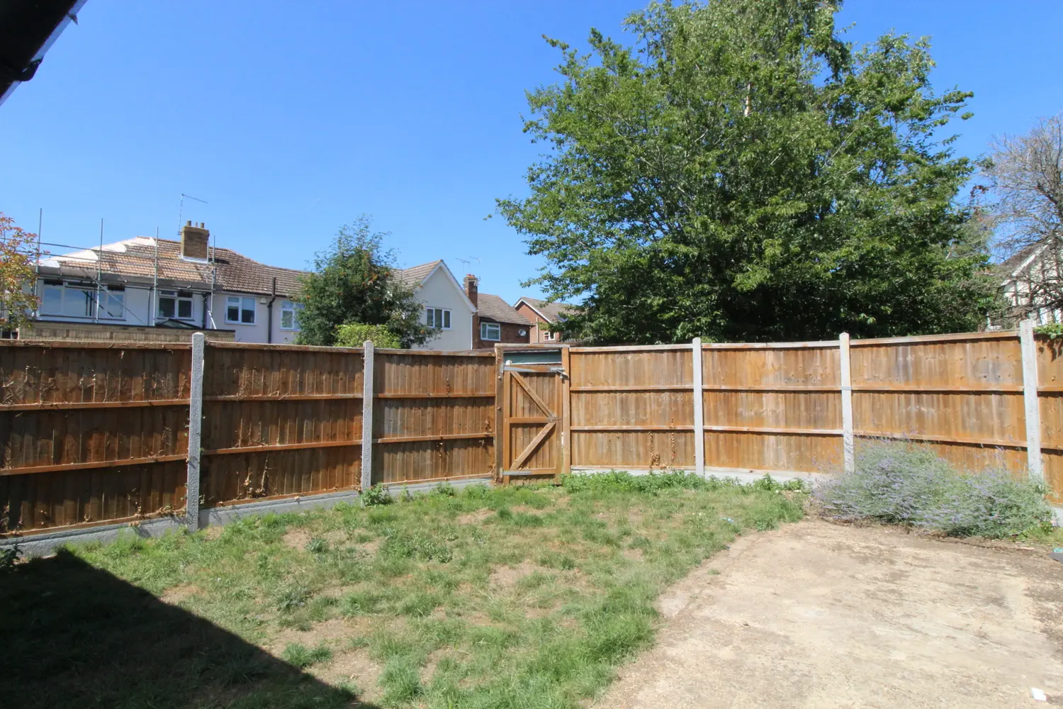 House The Meadows in Brentwood
