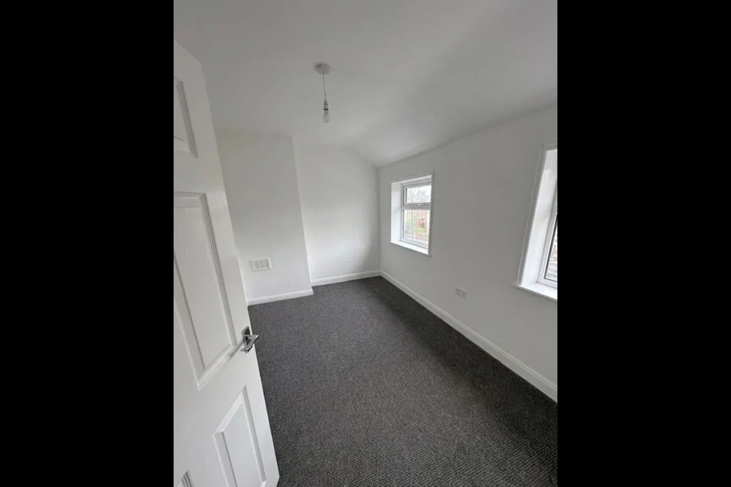 House Saint Gabriel's Avenue in Huyton