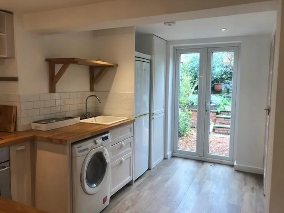 Flat Langton Road in Harborough