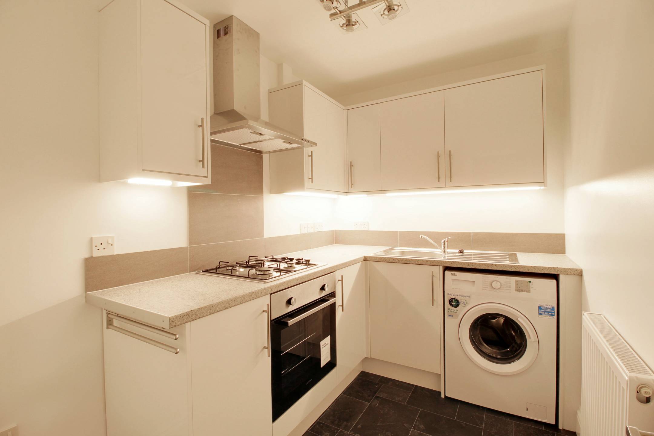 Flat Nevis Road in Greater London