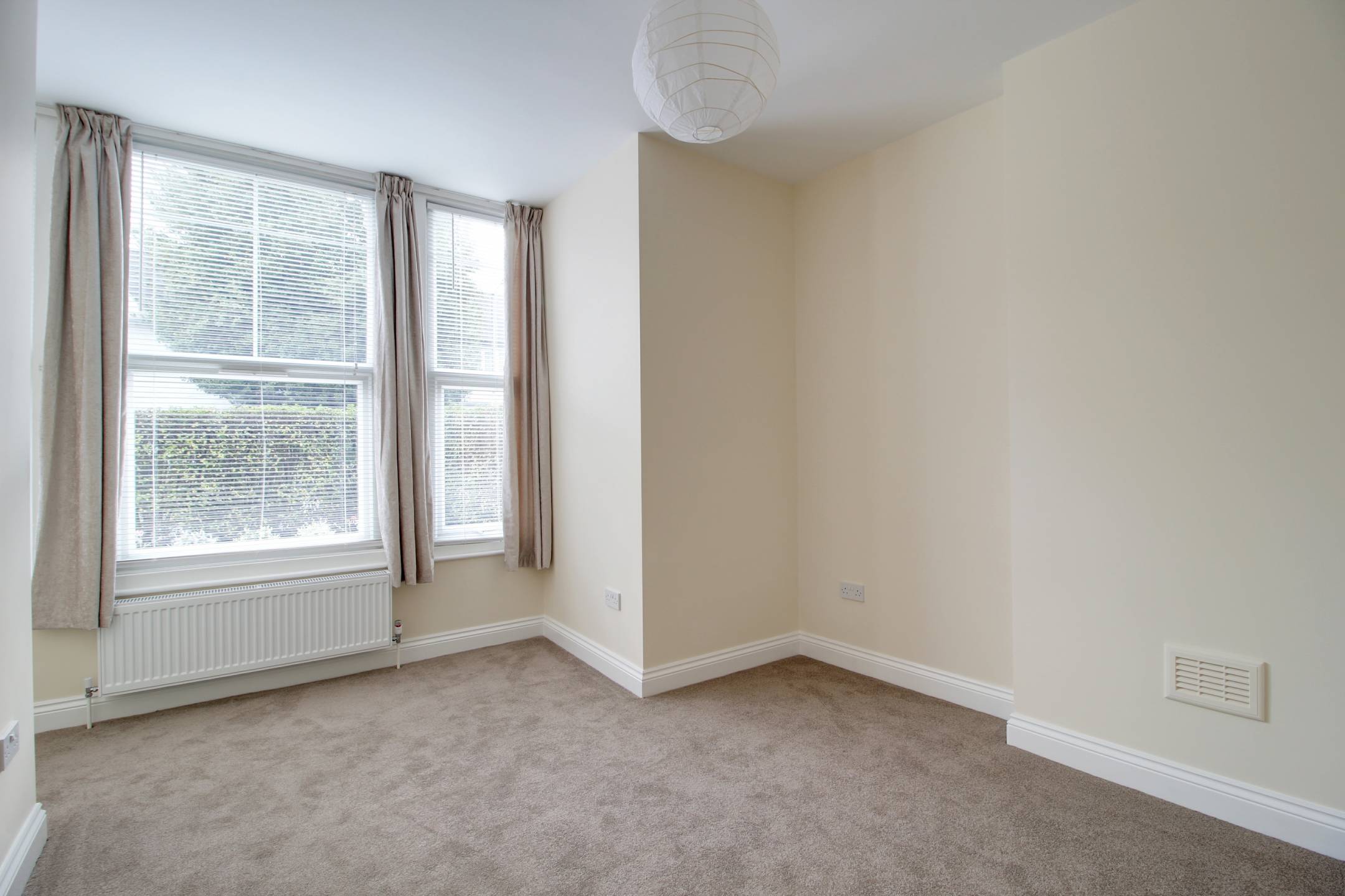 Flat Nevis Road in Greater London