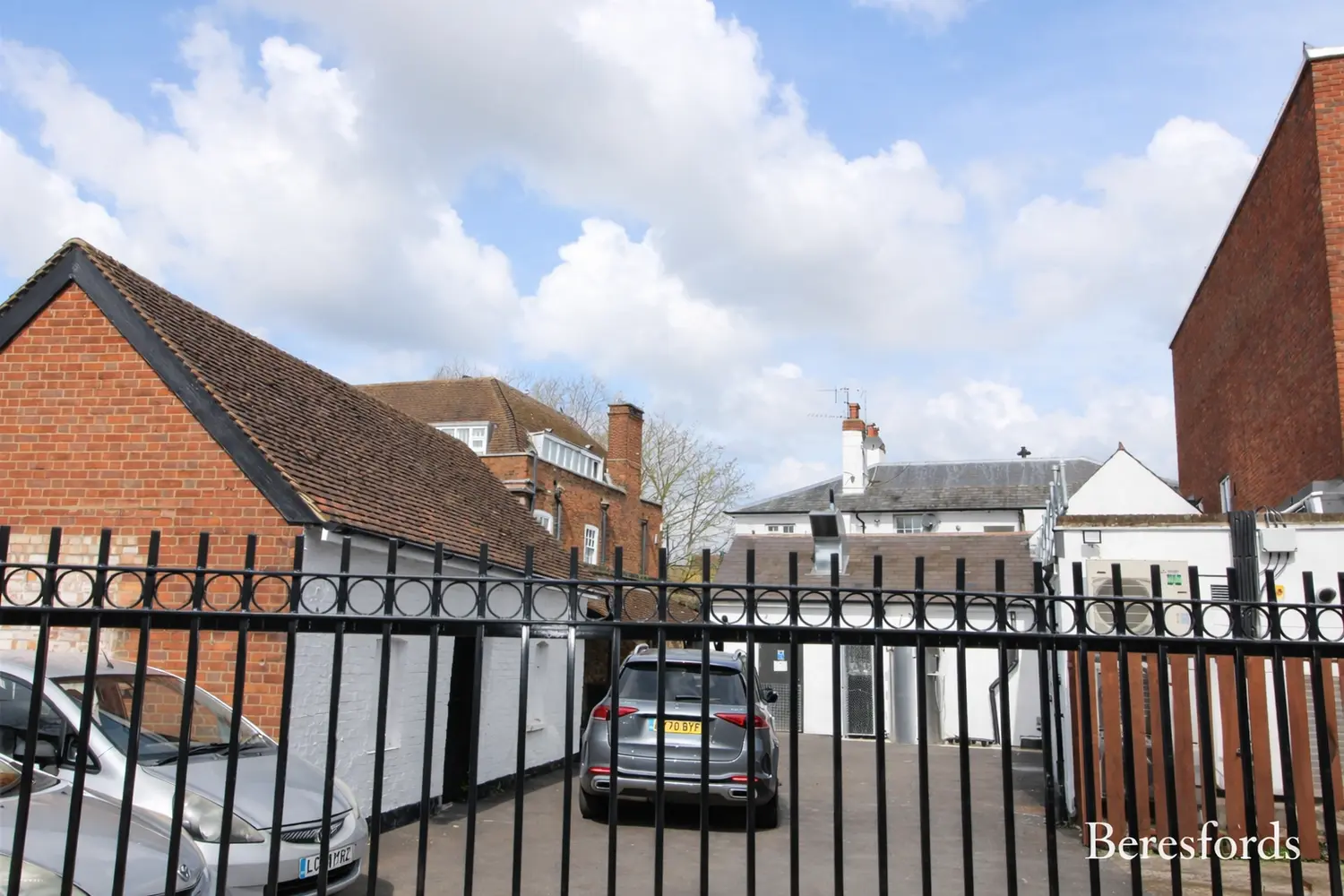 Flat High Street in Brentwood