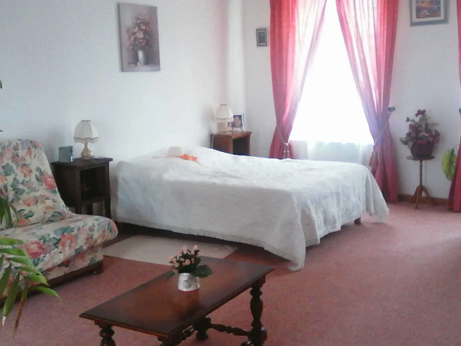 Room Grande Rue in Saint-Aubin-en-Bray