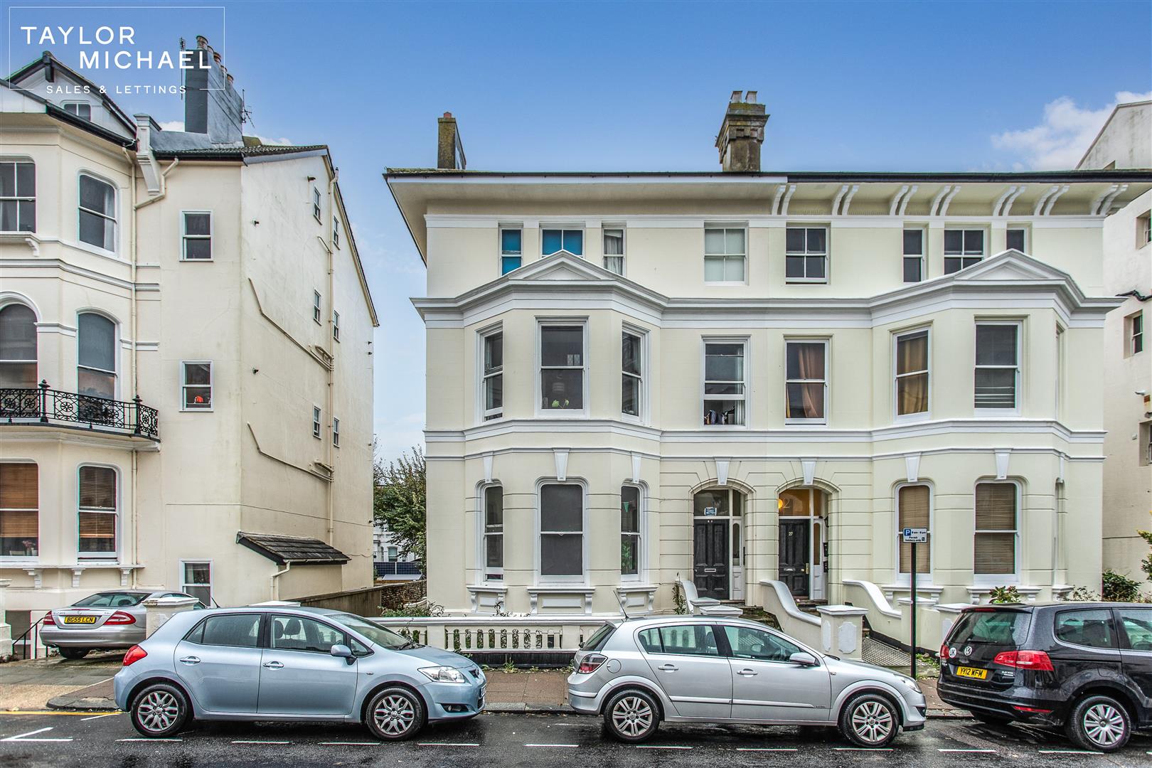 Flat St Aubyns in Portslade by Sea
