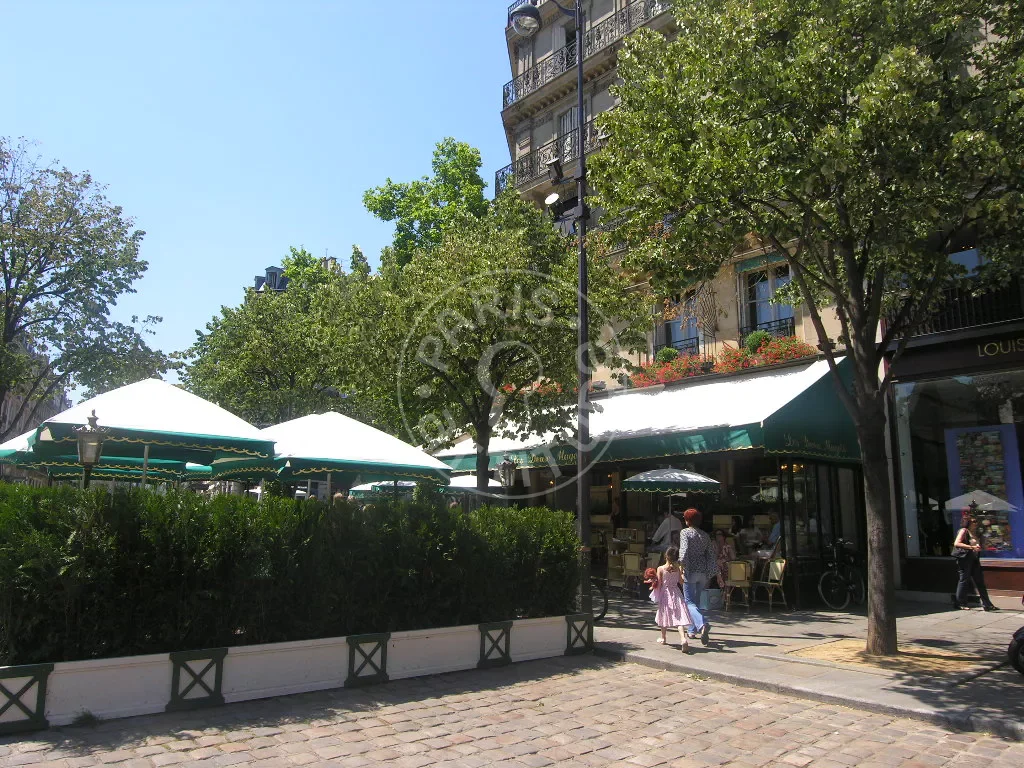 Appartement Rue du Dragon à Paris