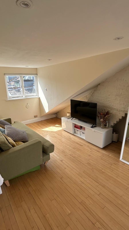 House Coningsby Road in Greater London