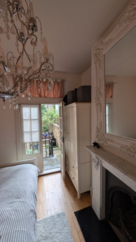 Room Coningsby Road in Greater London