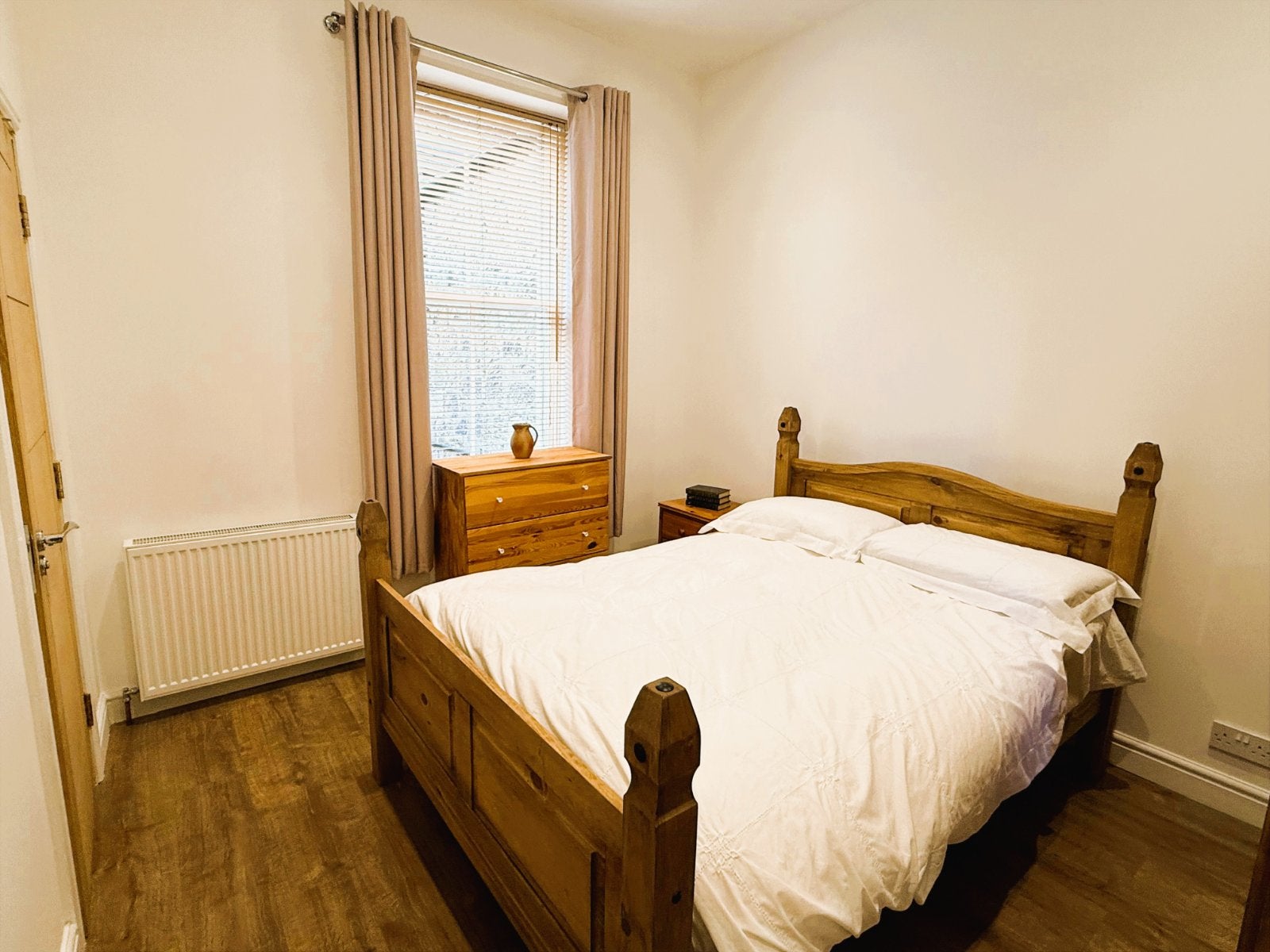 Flat Bellfield Lane in City of Edinburgh