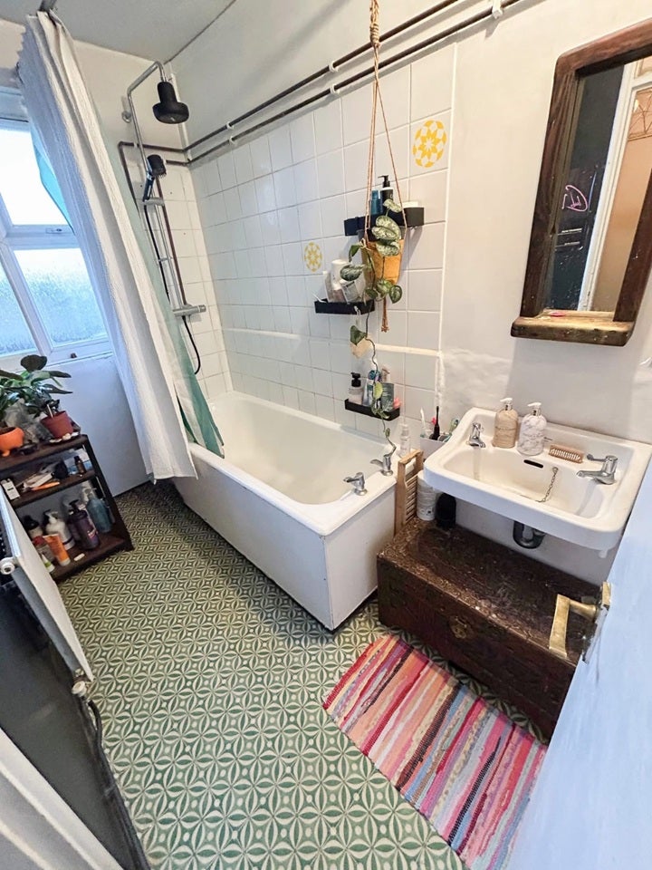 Flat Amhurst Road in Greater London