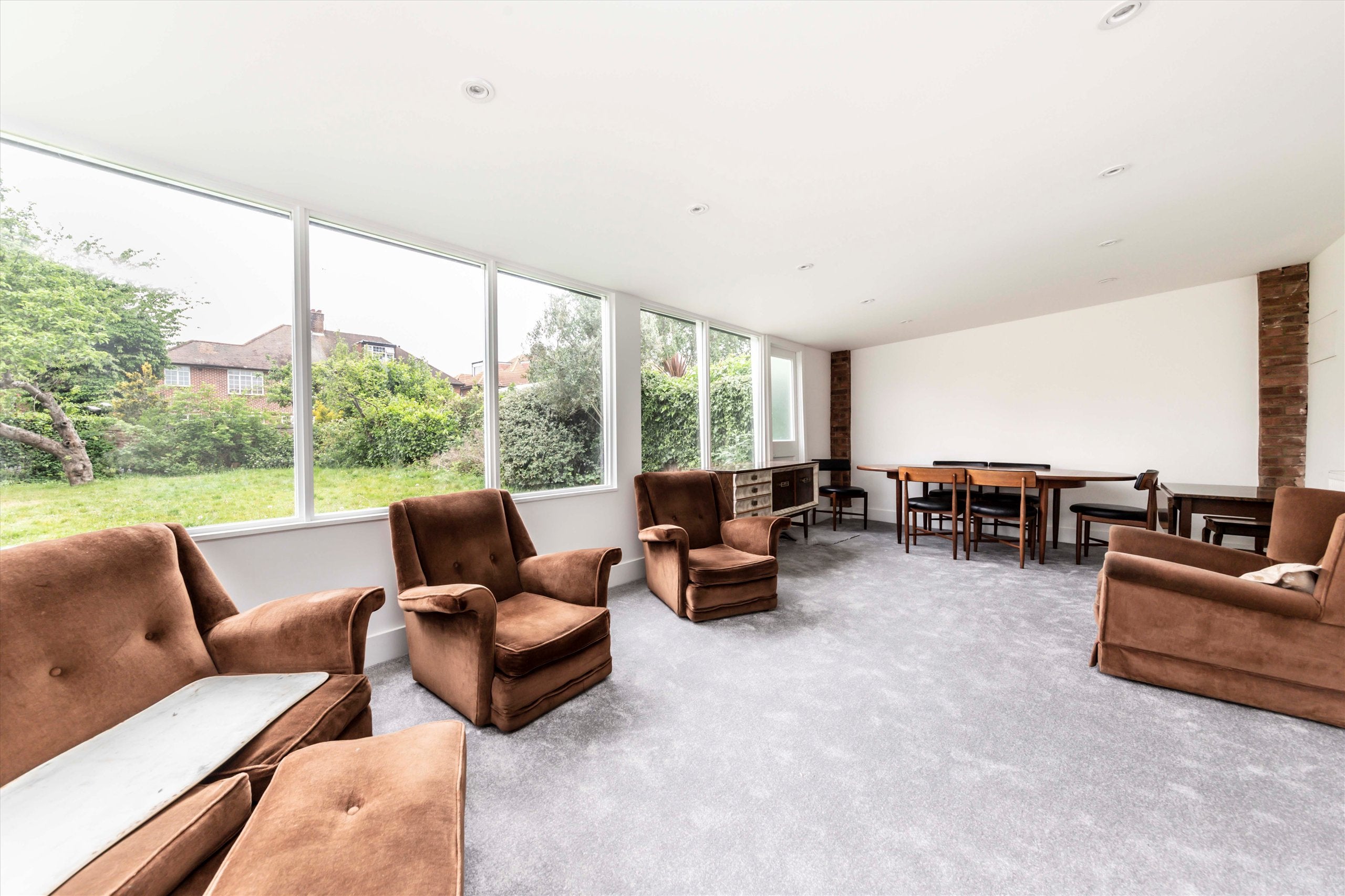 House Sneyd Road in Greater London