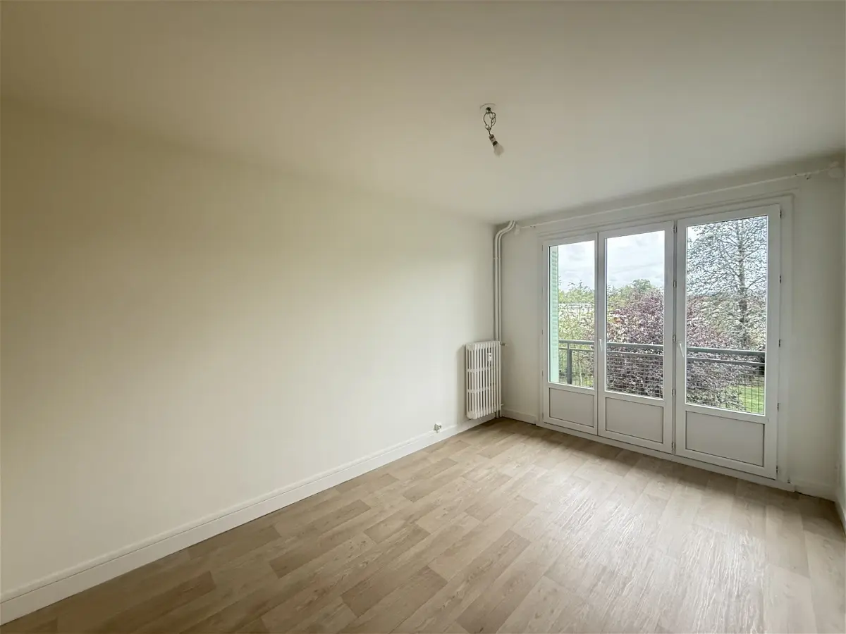 Appartement Rue de Darcins à Cusset