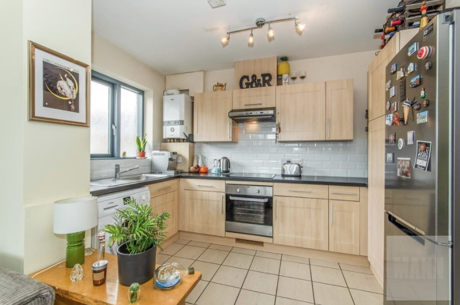 Flat Clarence Row in Gravesham