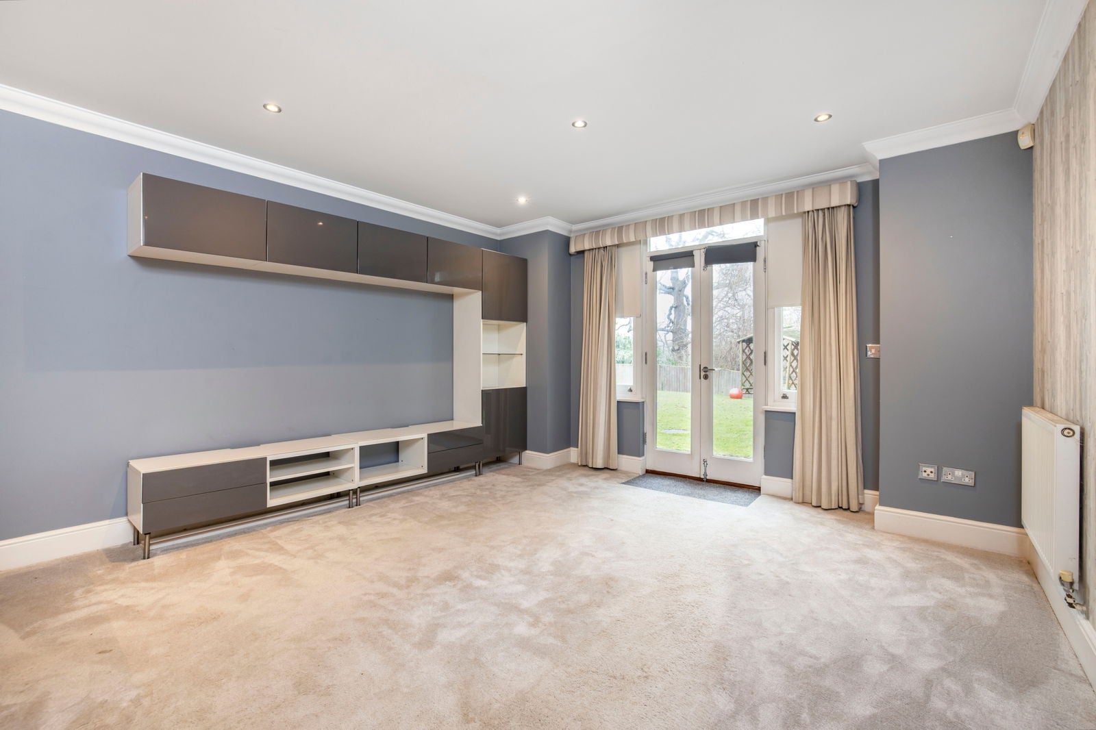 Flat Beckenham Lane in Greater London
