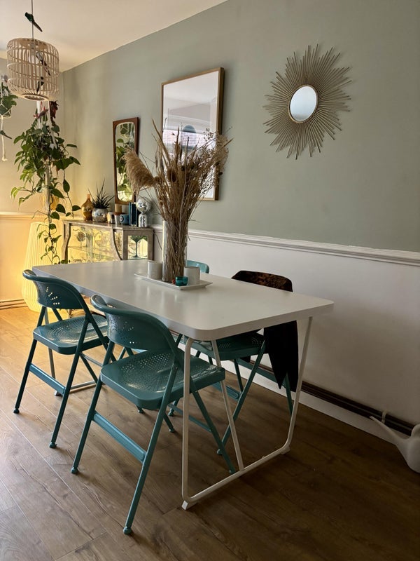 Flat Canrobert Street in Greater London