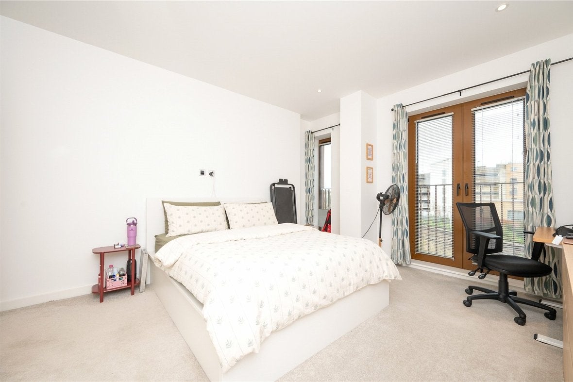 Flat Grosvenor Road in St Albans