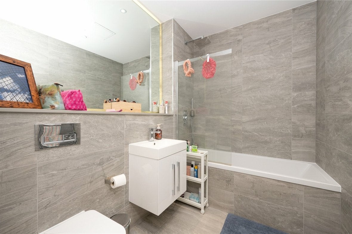 Flat Grosvenor Road in St Albans