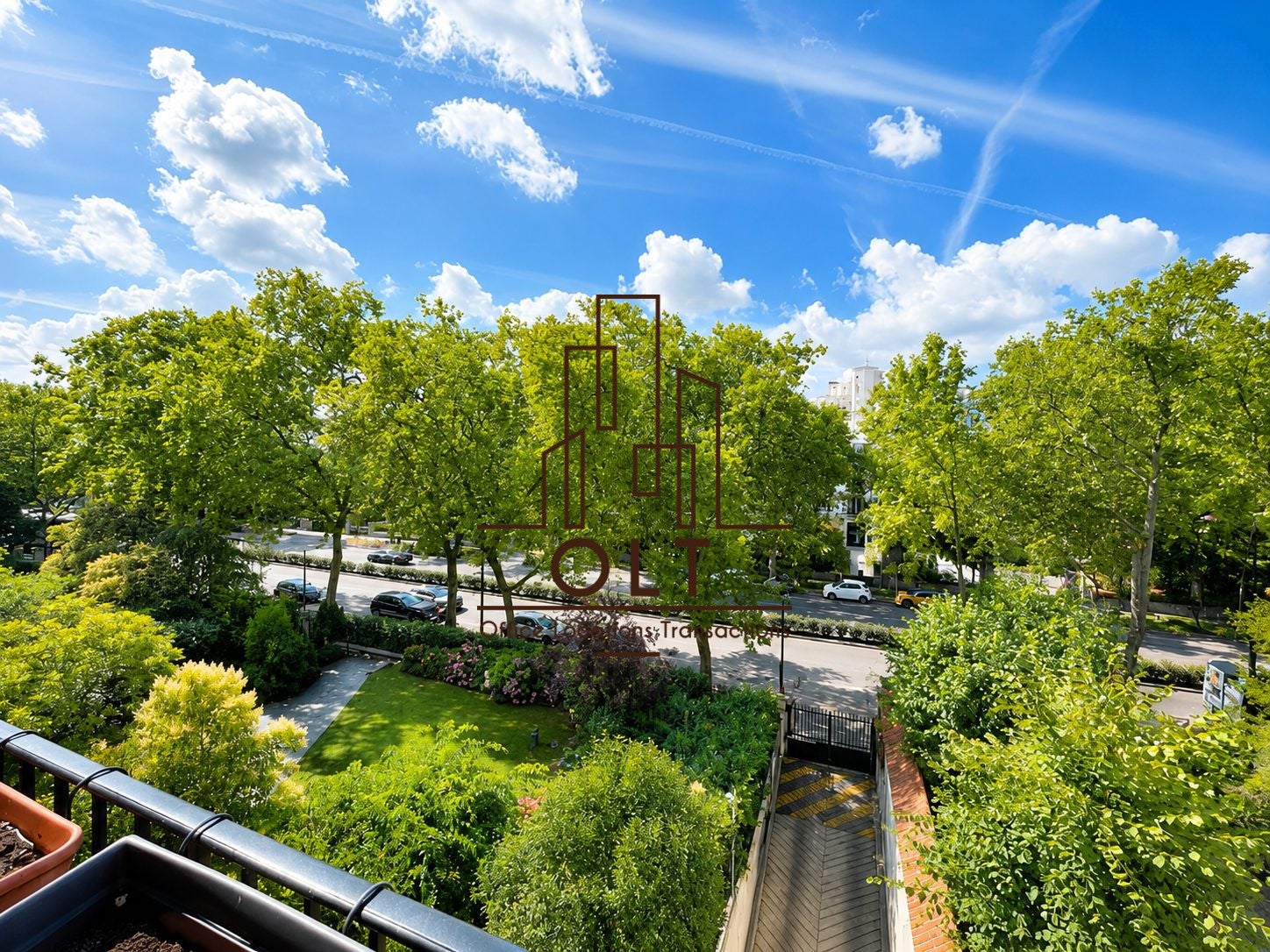 Flat Boulevard Bineau in Neuilly-sur-Seine