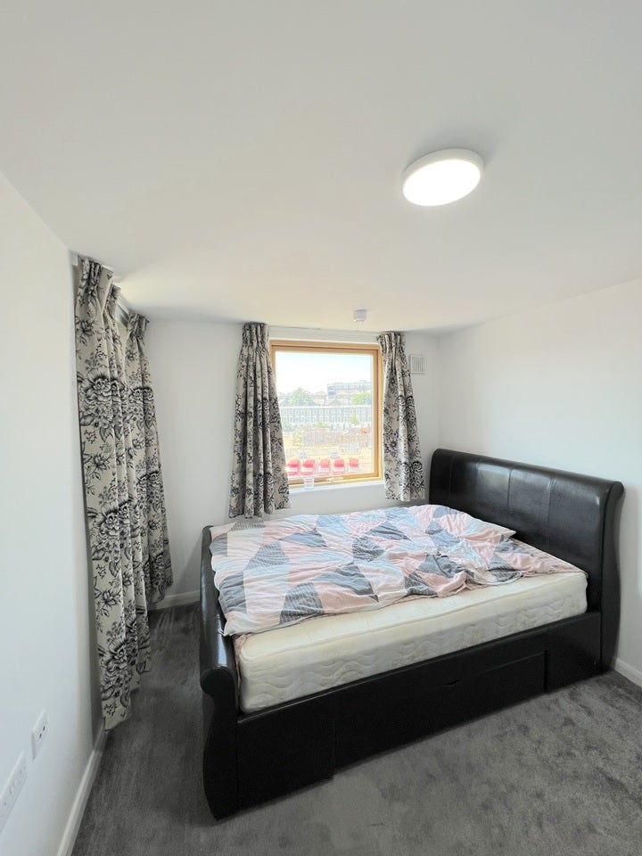 Room St. Pancras Way in Greater London