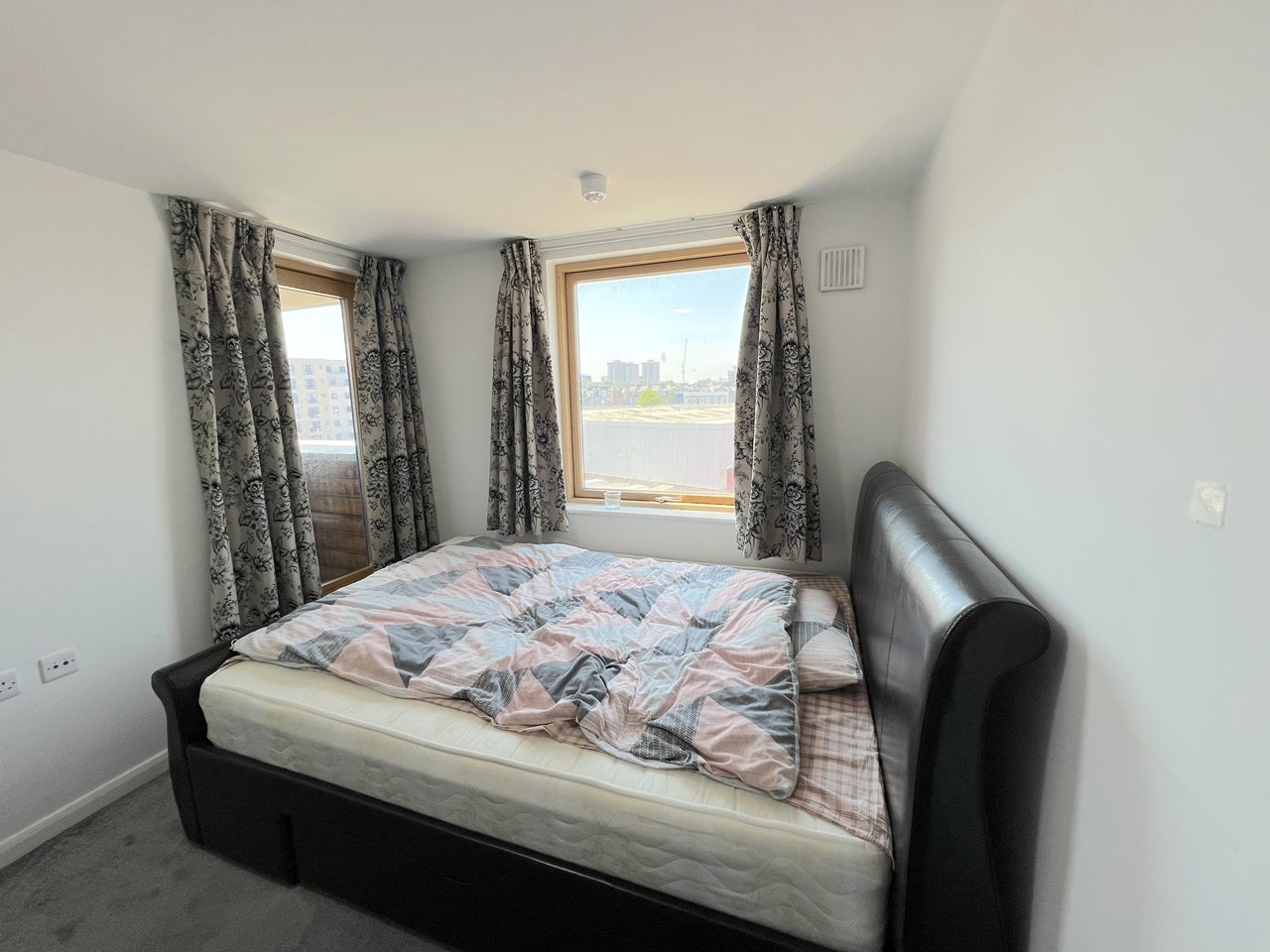 Room St. Pancras Way in Greater London
