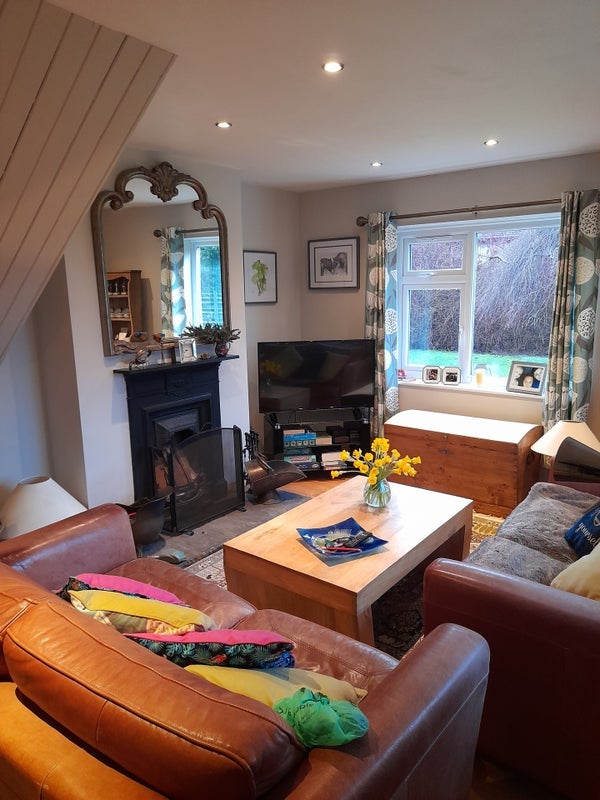 Room Chelsham Common Road in Chelsham