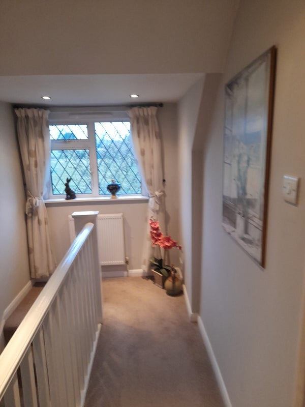 Room Chelsham Common Road in Chelsham