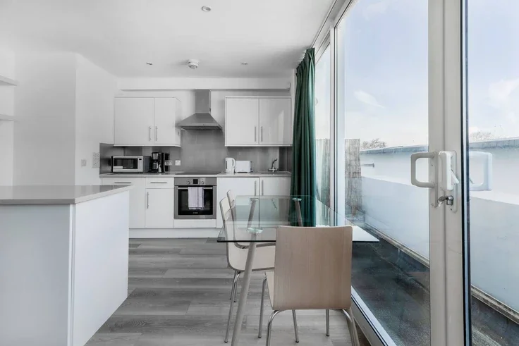 Flat Nevern Place in Greater London