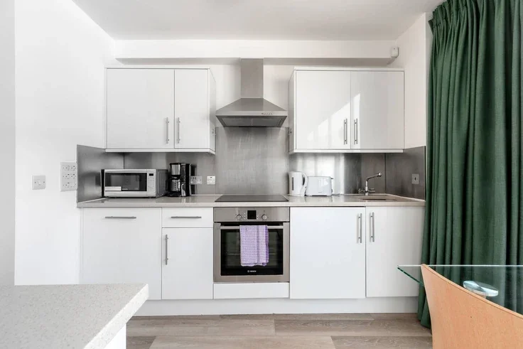 Flat Nevern Place in Greater London
