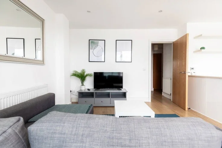 Flat Nevern Place in Greater London