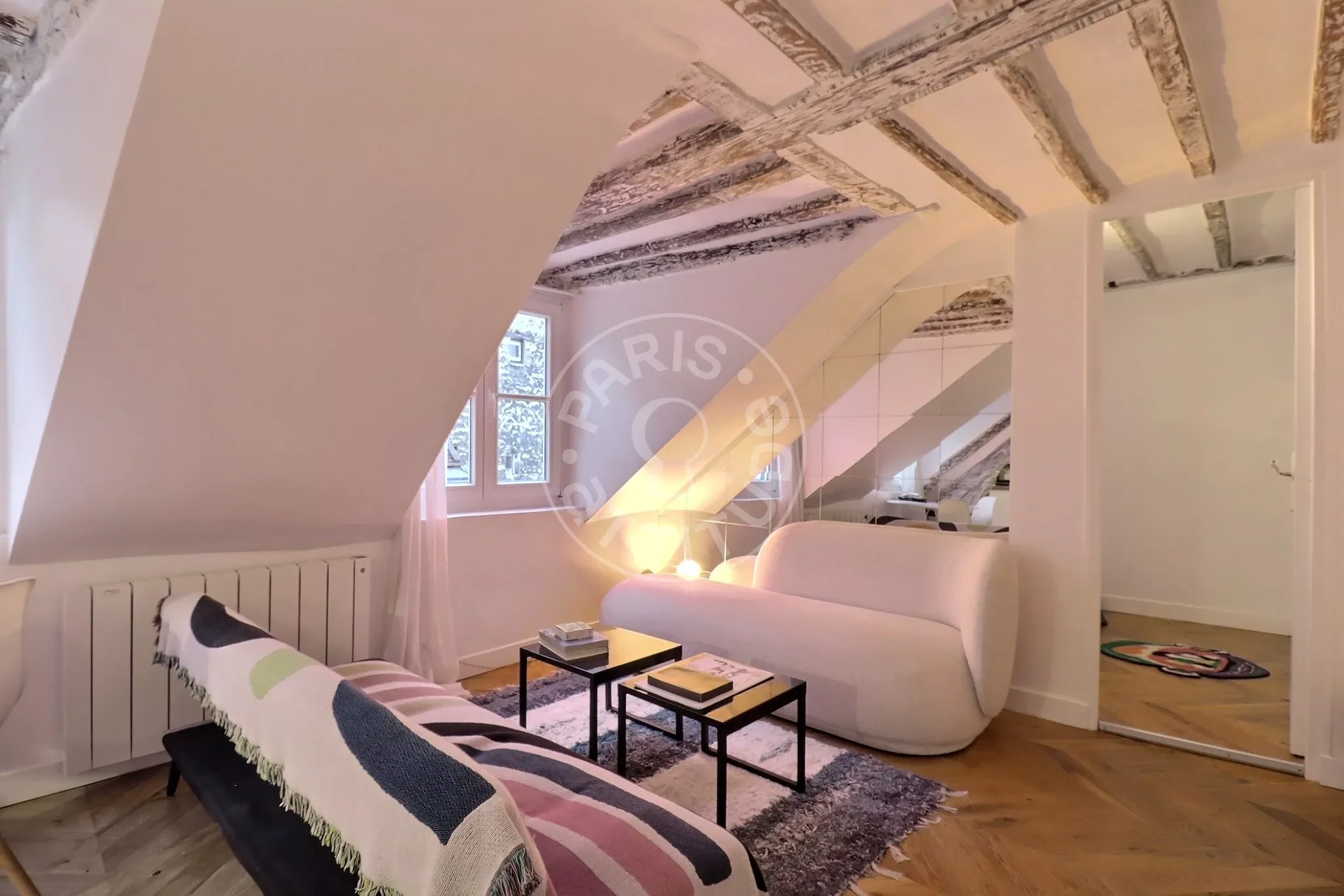 Appartement Rue de l'Échiquier à Paris