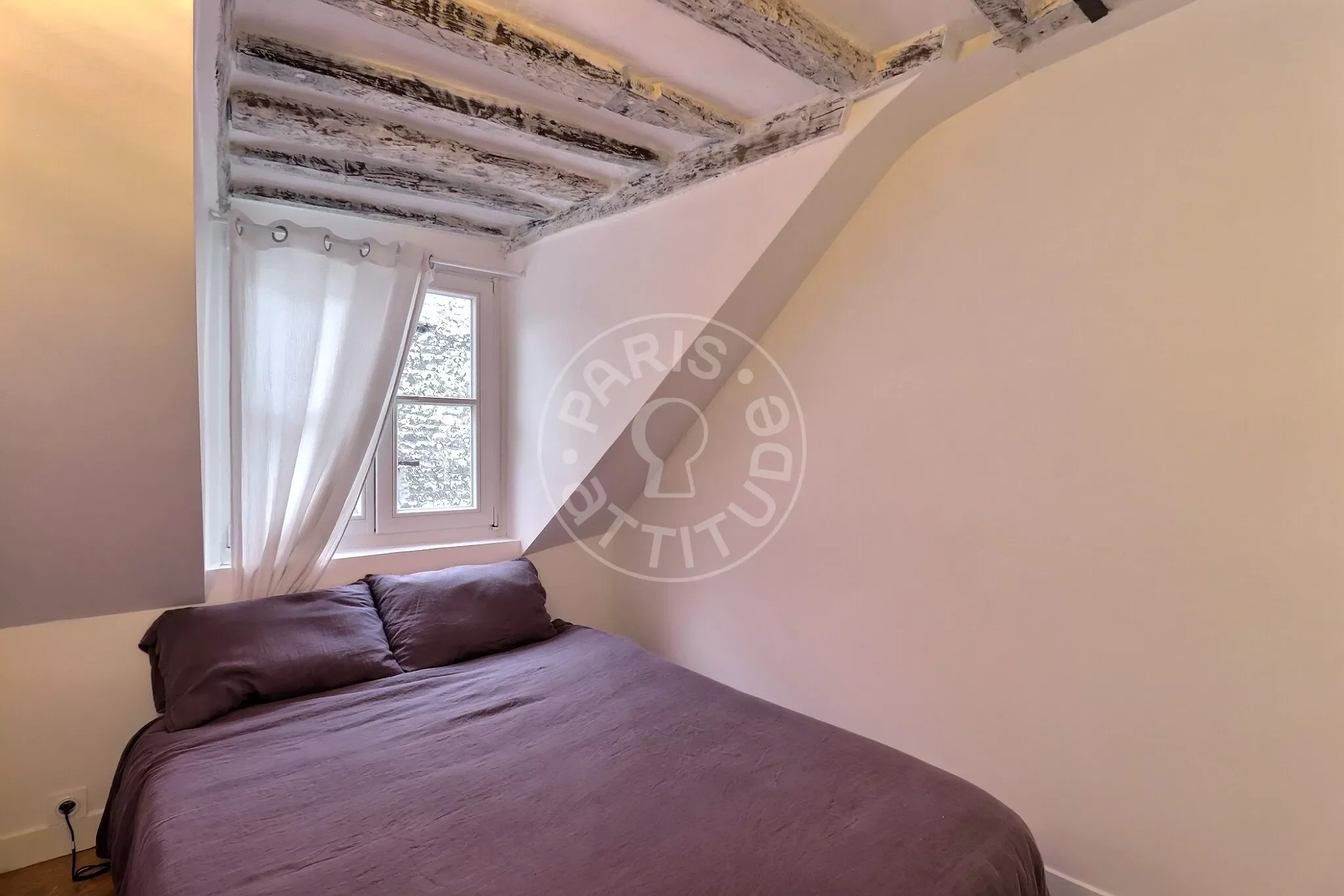 Flat Rue de l'Échiquier in Paris
