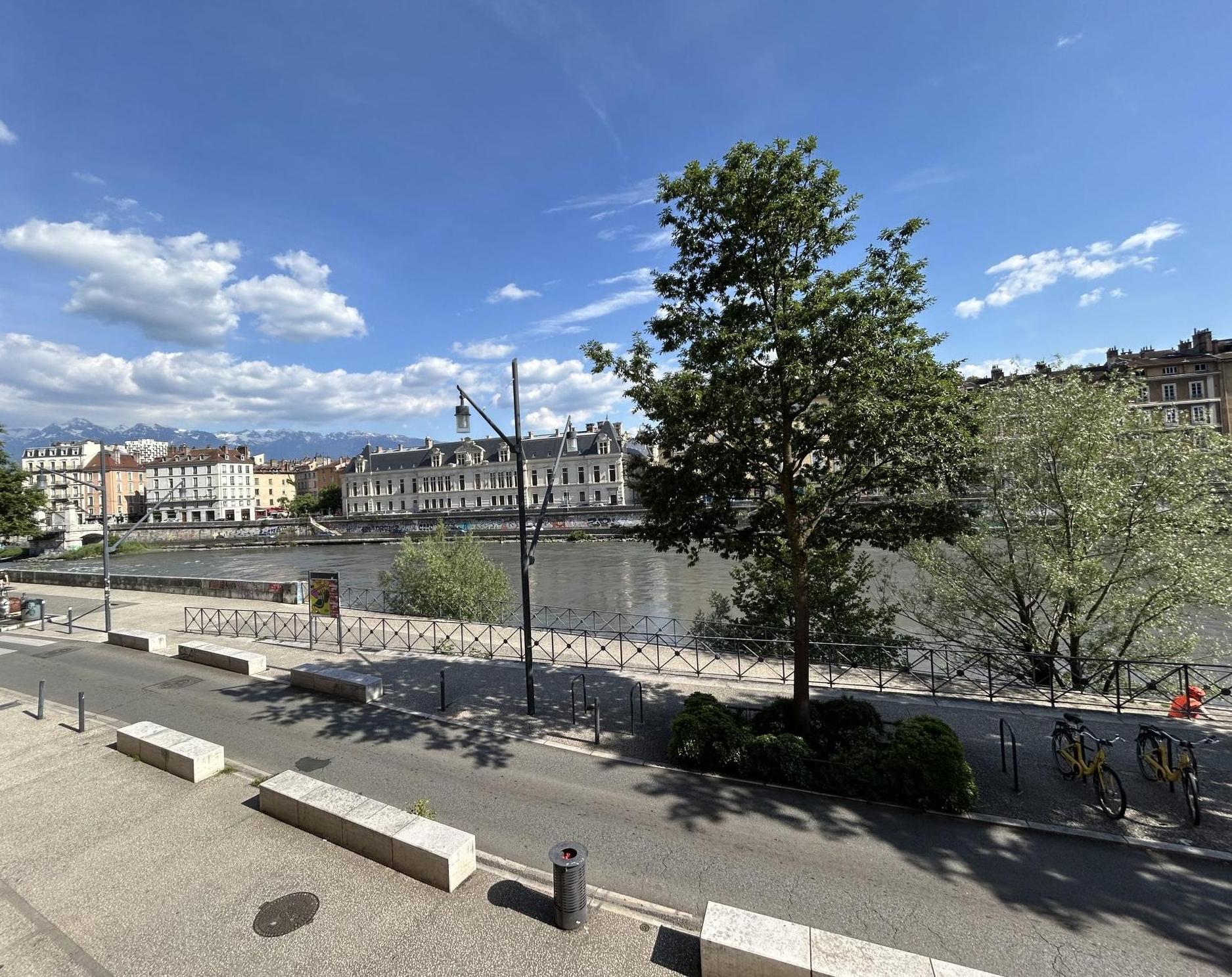 Appartement Quai Perrière à Grenoble