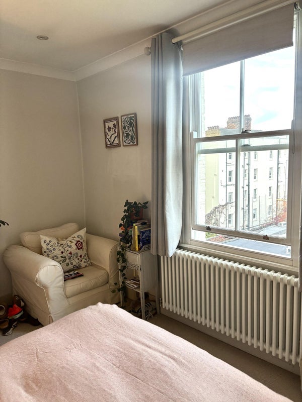 Room Queen's Club Gardens in Greater London