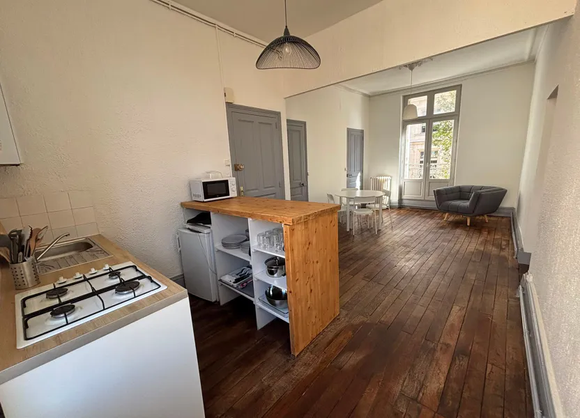Flat Rue Victor Hugo in Poitiers