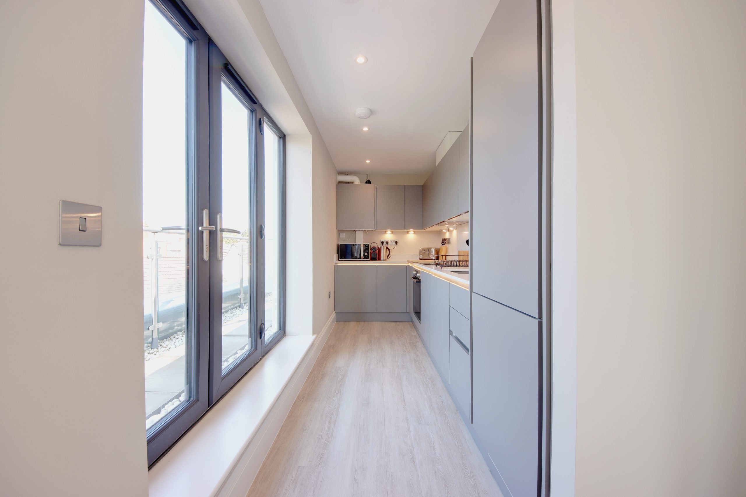 Flat Haydon Road in Watford