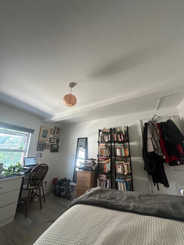 Room Bethnal Green Road in Greater London
