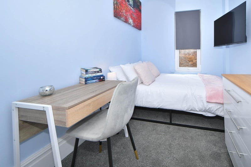 Room Battisson Crescent in Stoke-on-Trent