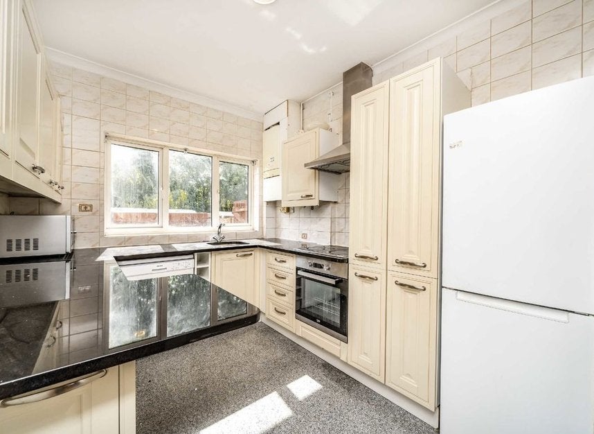House Walmington Fold in Greater London