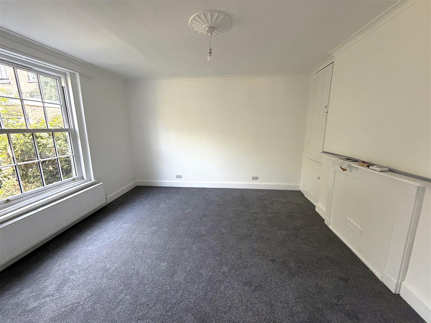 Flat Anglesea Road in Southampton