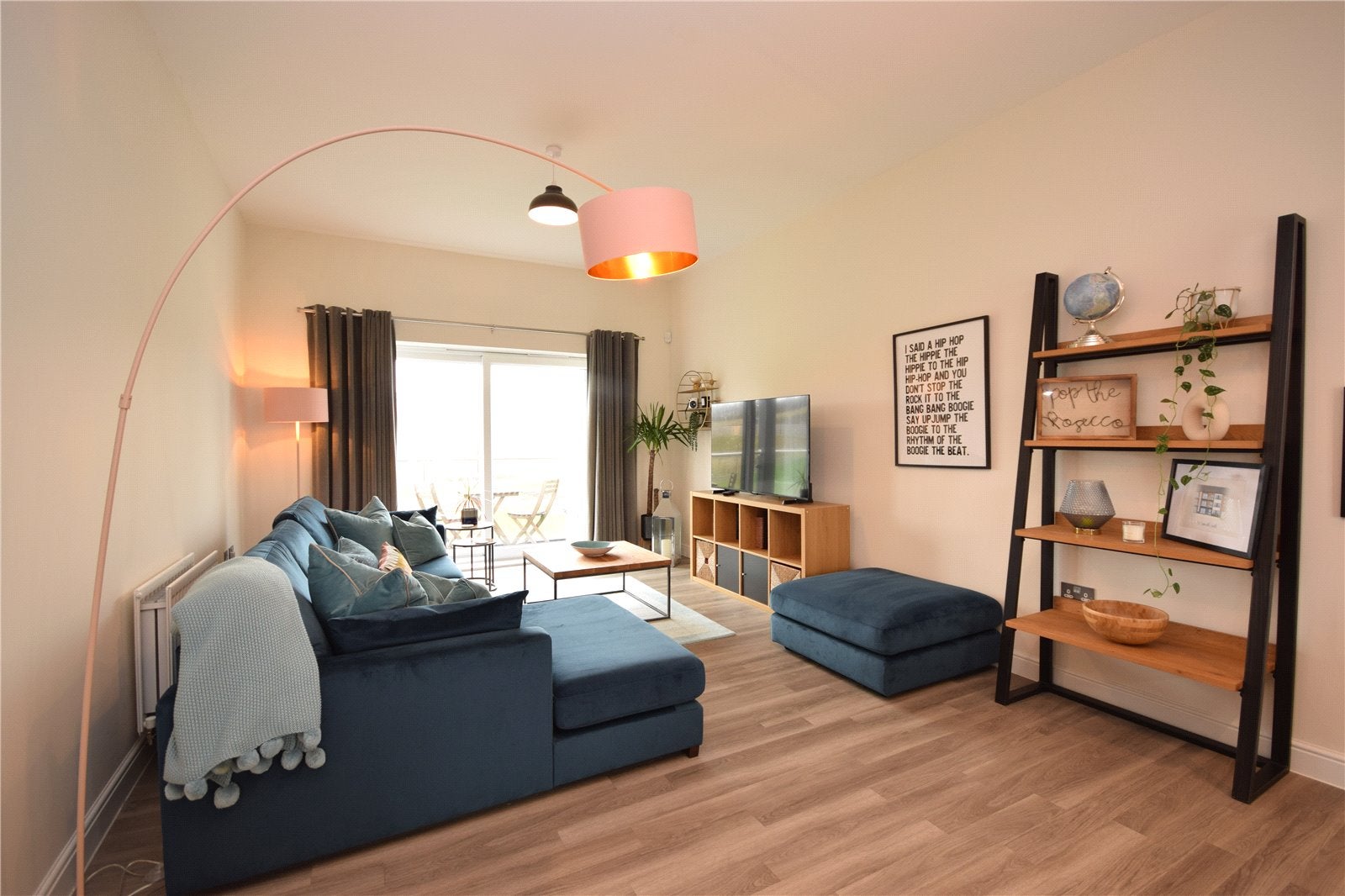 Flat Cusworth Garth in Leeds