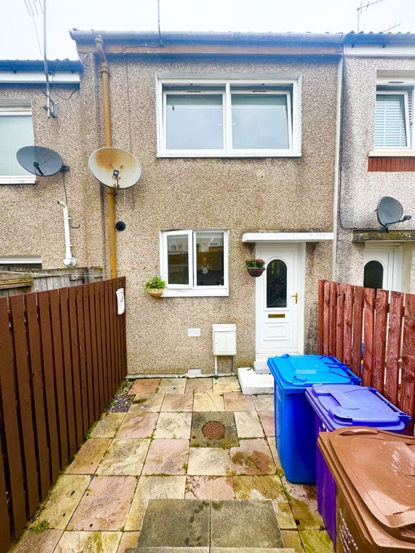 Room Drygrange Road in Glasgow