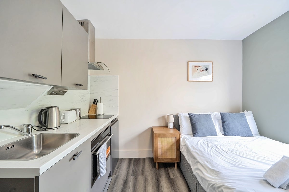 Flat Sutherland Avenue in City of Westminster