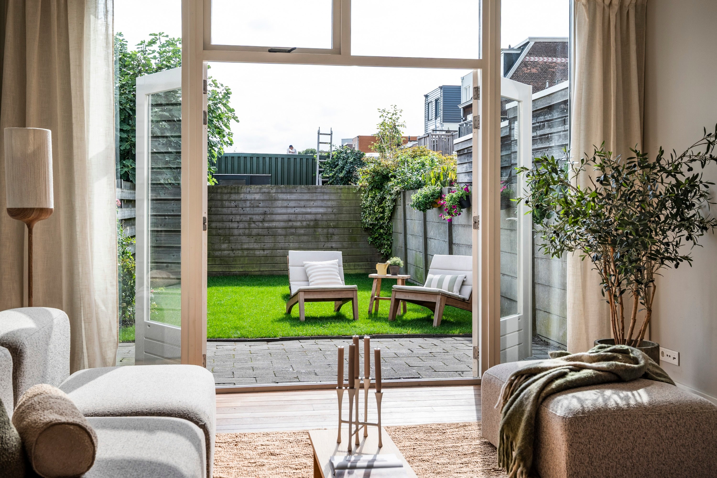 Hoekwoning te koop: Potgieterstraat 1, Haarlem