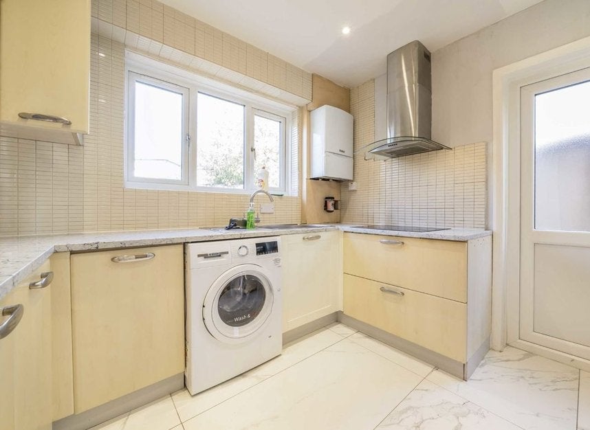 House Riverside in Greater London