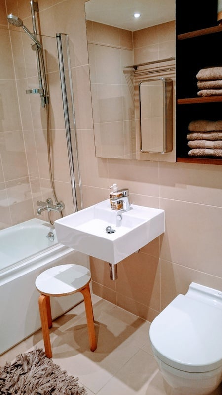Room Major Draper Street in Greater London