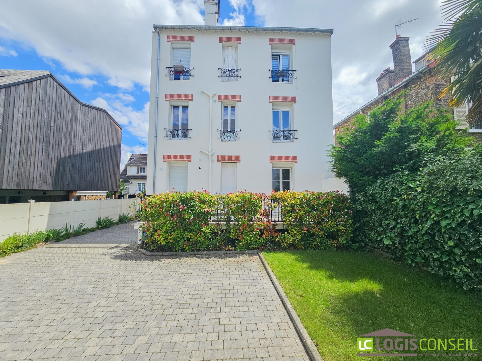 Appartement Rue Paul Henry Thilloy à Bourg-la-Reine