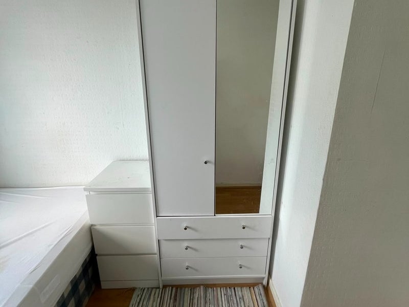 Room Patriot Square in Greater London